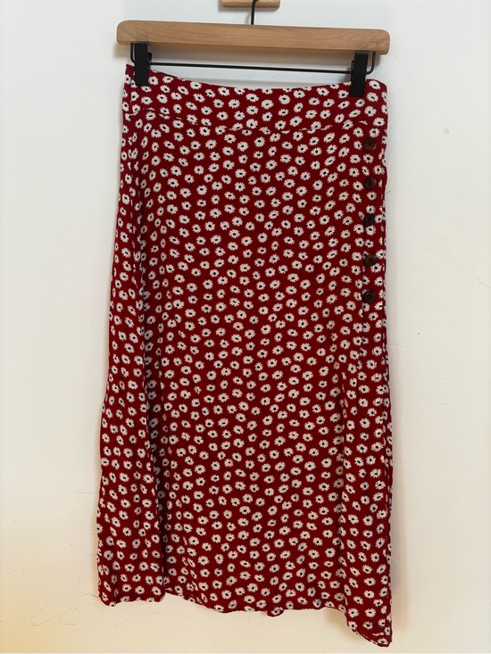 Faithfull the Brand Dresses & Skirts - Faithfull the Brand Daisy Print Midi Skirt — Size 4 (AUS 8)
